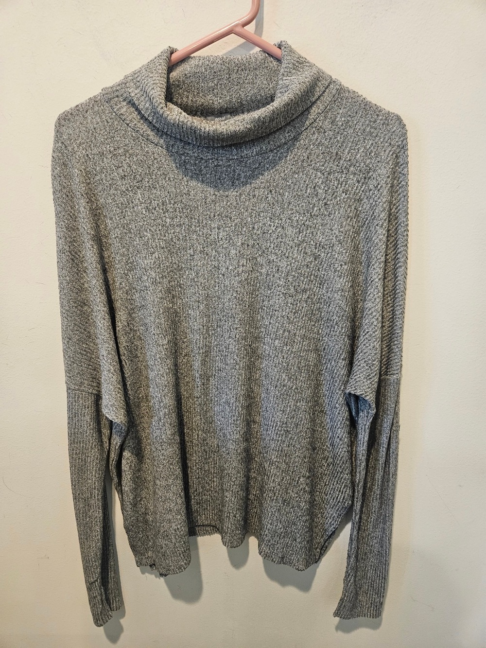 Aerie Gray Marled Knit Relaxed Oversized Turtleneck Medium